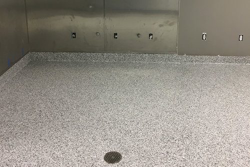 Commercial floor, chip system — Commercial — photo 5